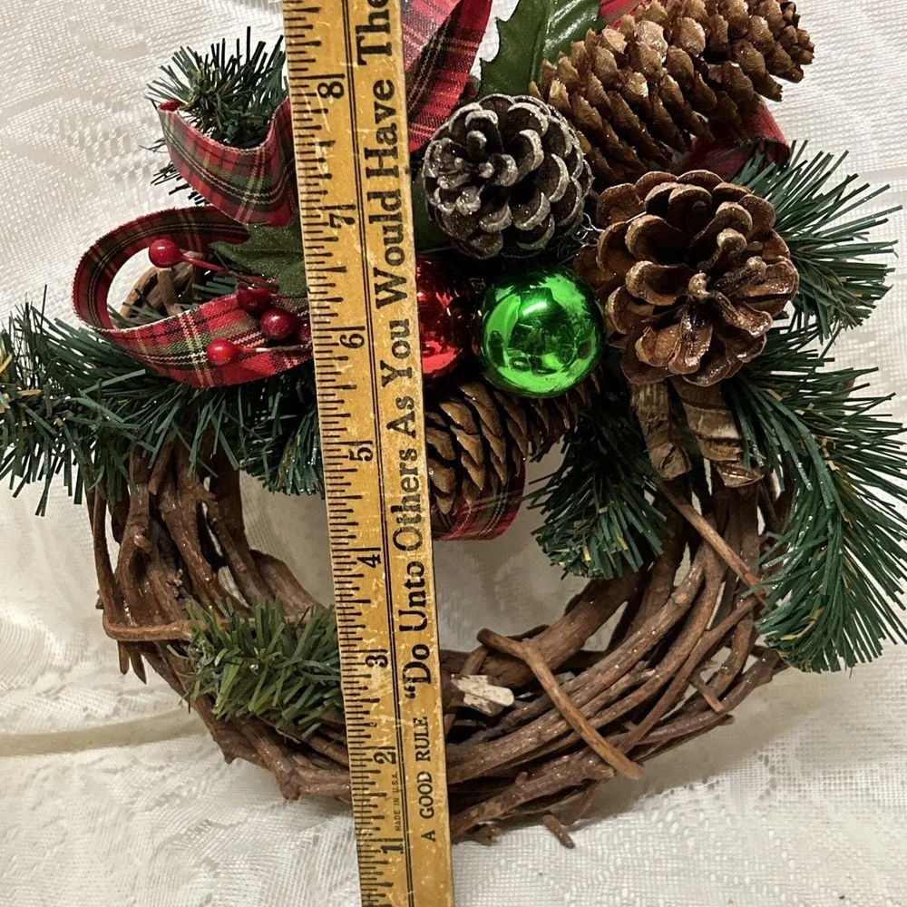 Vintage 1970's  Christmas Lot Ornaments Decorations Wreath‎ Tin Can Candle Rings